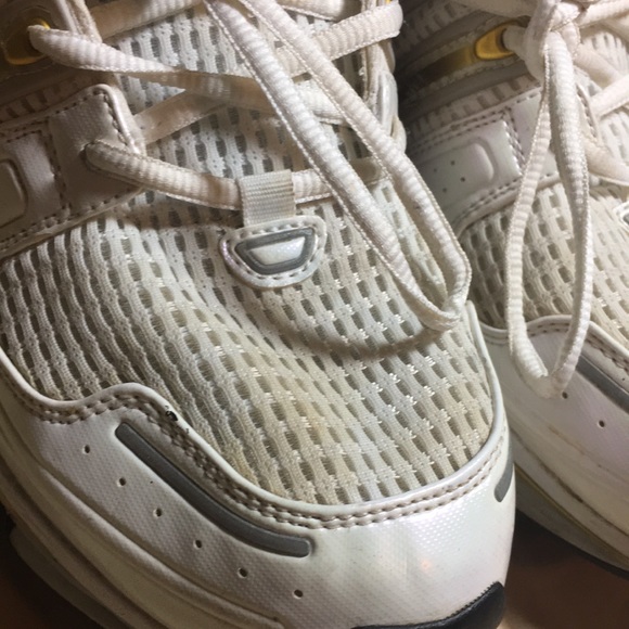 Adidas - Picture 6 of 7